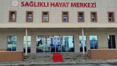 Erzincan’da Sağlıklı Hayat Merkezinde Sigara Bırakma Polikliniği hekimleri tarafından Sigara