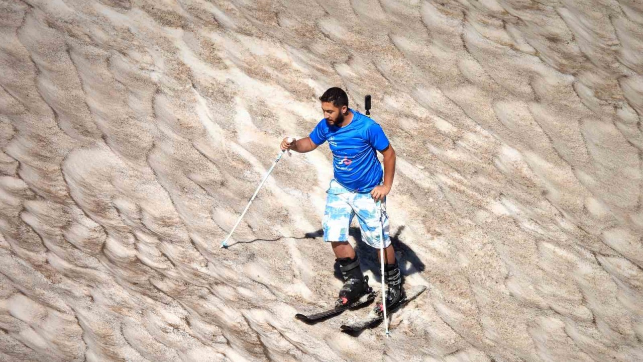 40 derece sıcakta kayak yaptı