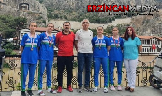 Badminton Ortaokular Türkiye Şampiyonu Erzincan Oldu