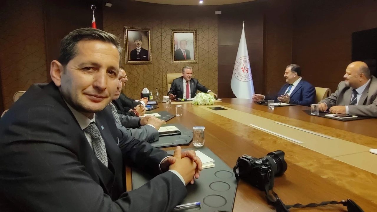 Doğu Anadolu Bölge Başkanı Selçuk Özdemir’den Ankara temasları