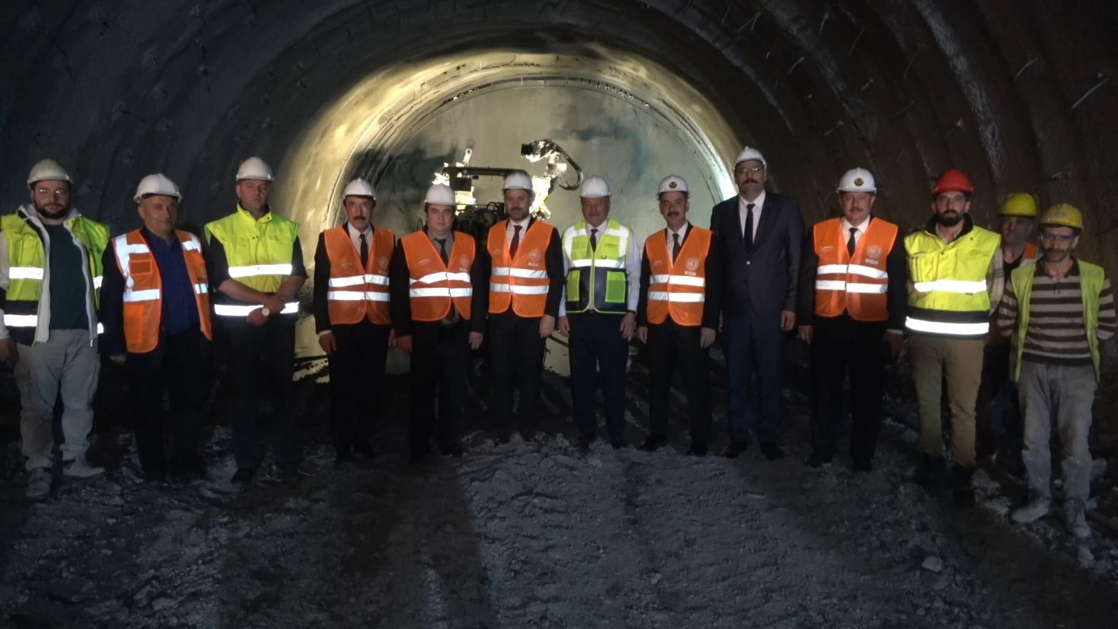 Kemaliye- Dutluca Tünelleri ve bağlantı yolları 10 Milyar ₺’lik Proje