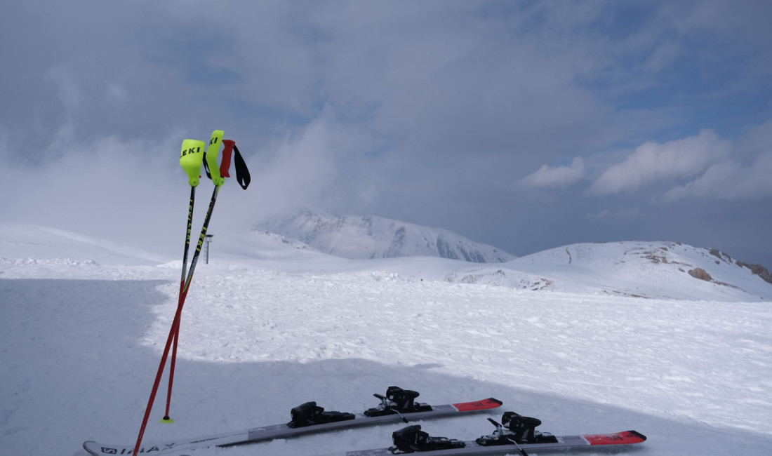 Ergan Dağı’nda kayak yapmanın