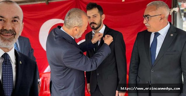 MHP Genel Başkan Yardımcısı Yıldırım Gençlere Parti Rozeti Taktı