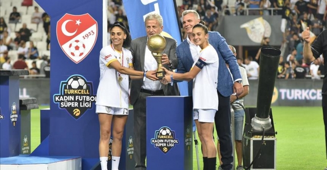 Turkcell, 4 yıl daha Kadın Futbol Süper Ligi’nin isim sponsoru