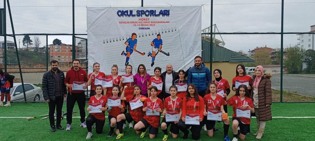 Van’ın altın kızları Türkiye finaline yükseldi