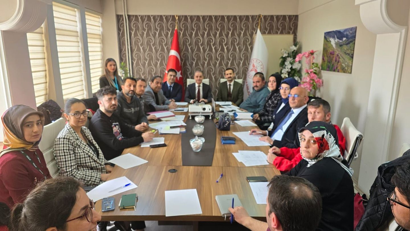 Huzur İçin Erzincan Projesi Bağımlılık Komisyonu toplantısı yapıldı