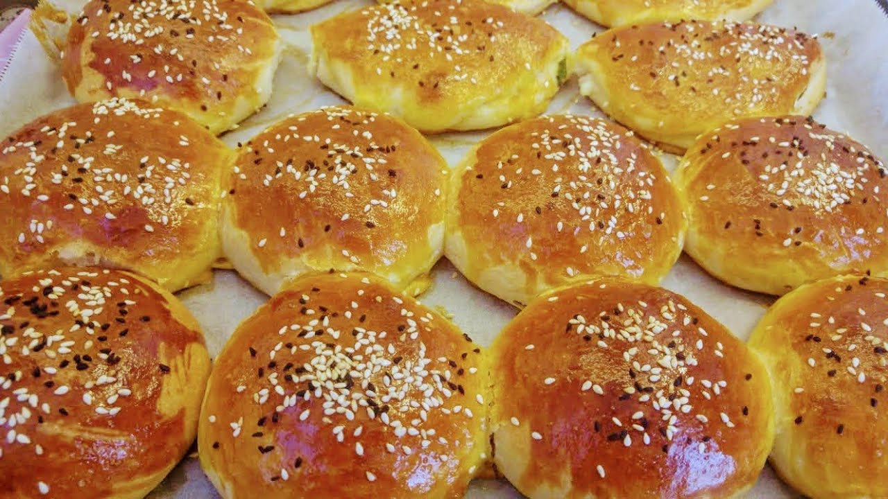 Az malzemeli bol lezzetli! En kolay poğaça tarifi ile sadece