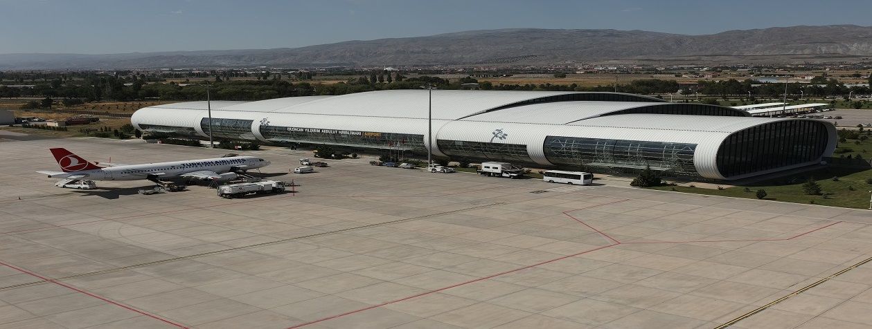 Erzincan Yıldırım Akbulut Havalimanı’nda  37 bin 566 yolcuya hizmet verildi