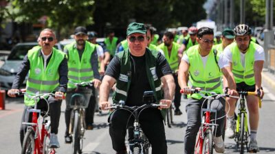 Erzincan'da, Yeşilay tarafından düzenlenen 12. Geleneksel Bisiklet Turu geniş katılımla