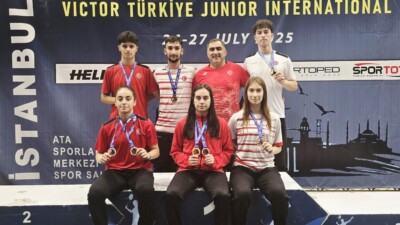 Erzincanlı badmintoncular, İstanbul'da düzenlenen 2025 VICTOR Türkiye Junior International Turnuvası’nda