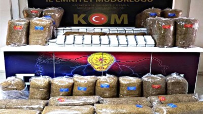 Erzincan Emniyet Müdürlüğü, Erzincan-Sivas karayolunda durdurduğu yolcu otobüsünde 200 kilogram