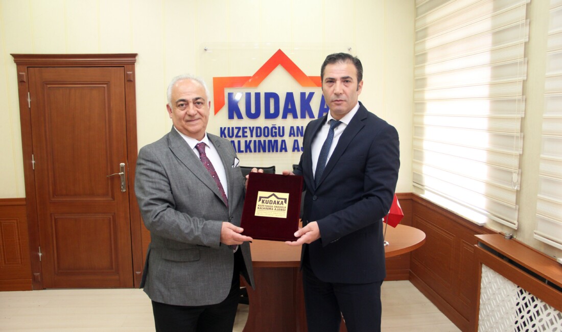 Erzincan Gazeteciler Cemiyeti (EGC) tarafından hazırlanan “Dijital Haber Kurgusu Yerel