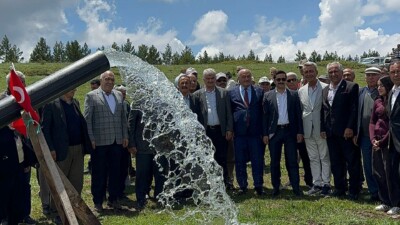 Erzincan Milletvekili Süleyman Karaman, Refahiye ilçesinde Ekecik, Çamlımülk, Çukurçimen, Muratçayırı